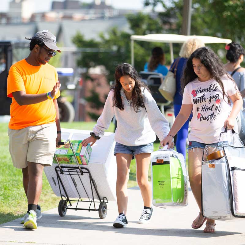 student moving in