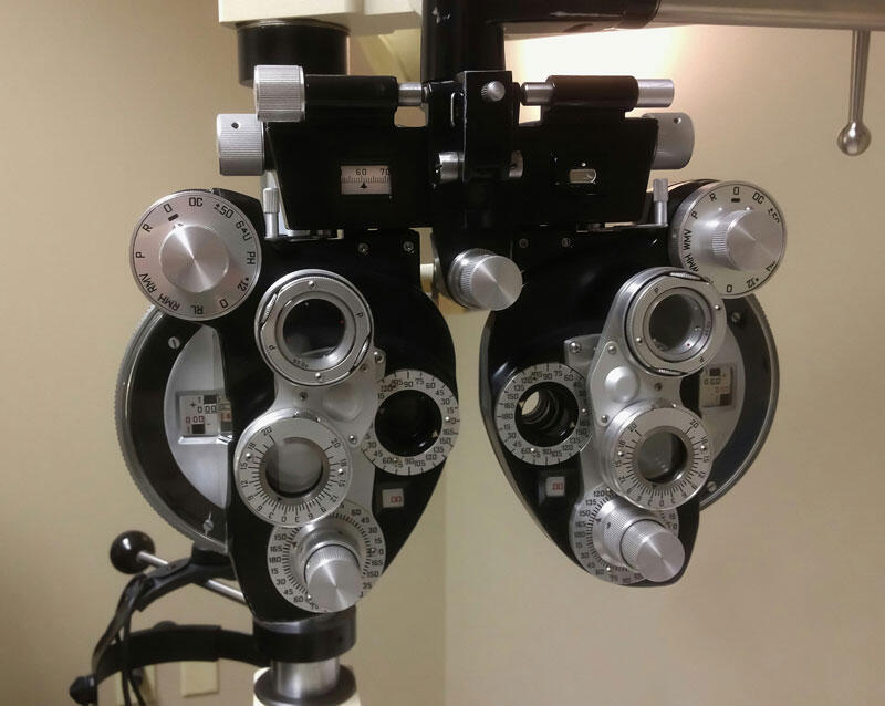 eye exam equipment