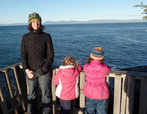 Danielle Ellingston now with her two kids by a lake